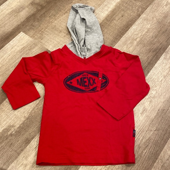 (5 for $25) Mexx Long Sleeve Shirt with hoodie - Picture 1 of 4